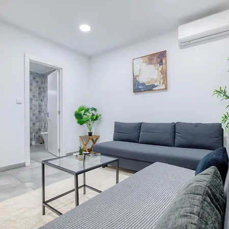 Flat With Garden * Lisboa
