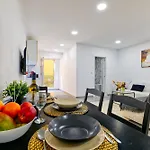 Apartament Flat With Garden Lizbona