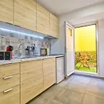 Flat With Garden