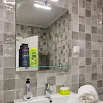 Apartament Flat With Garden