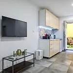 Apartament Flat With Garden Lizbona