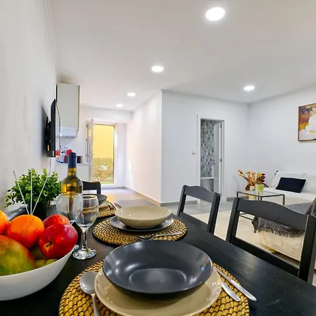 شقة Flat With Garden Lisboa