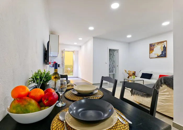 Apartament Flat With Garden Lizbona