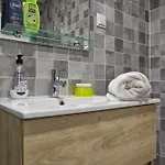 شقة Flat With Garden *