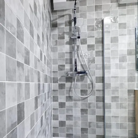 Flat With Garden Appartamento Lisbona